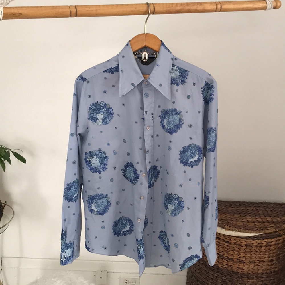 Vintage men's shirt.